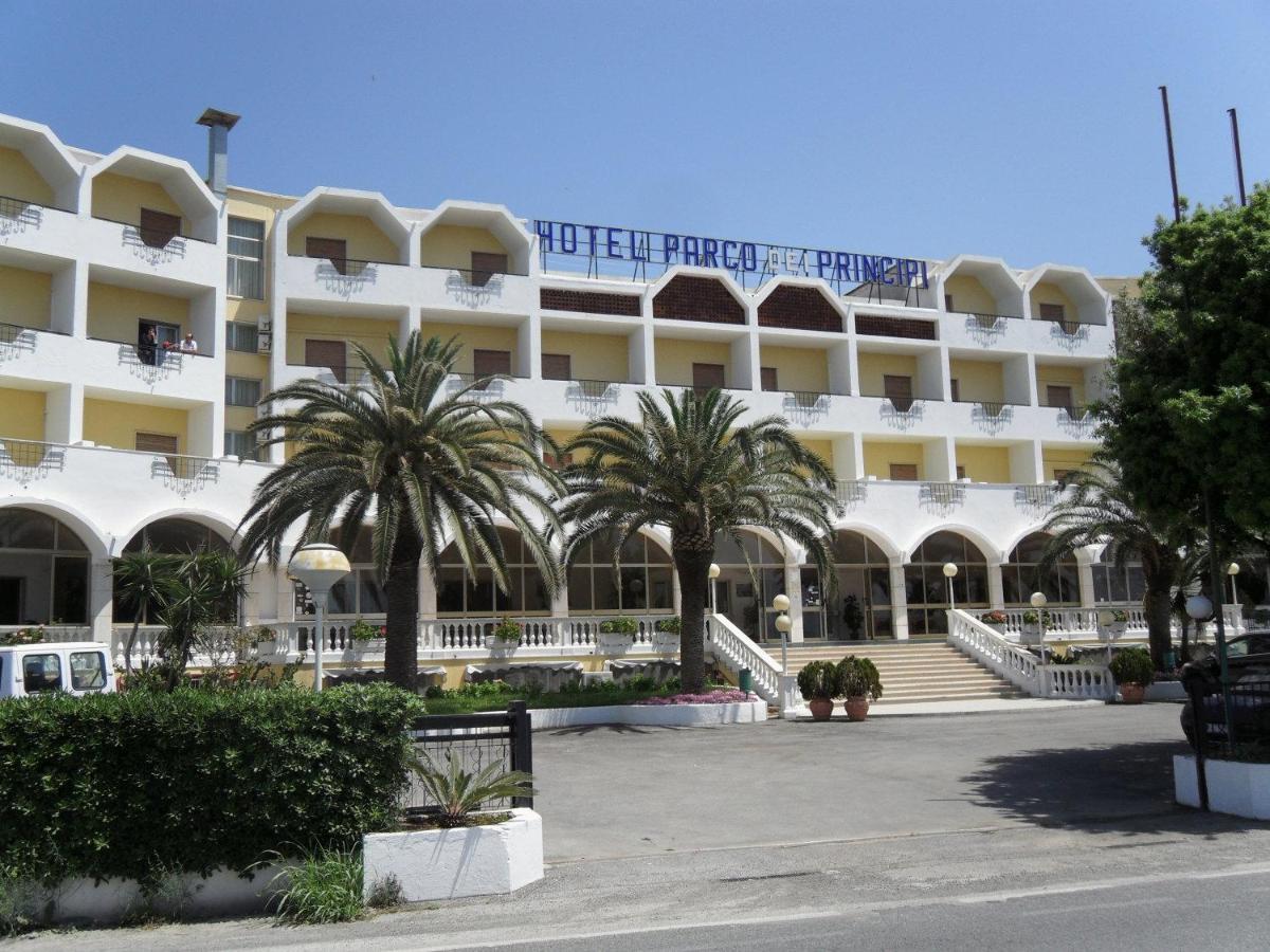 Hotel Parco Dei Principi Scalea Eksteriør billede